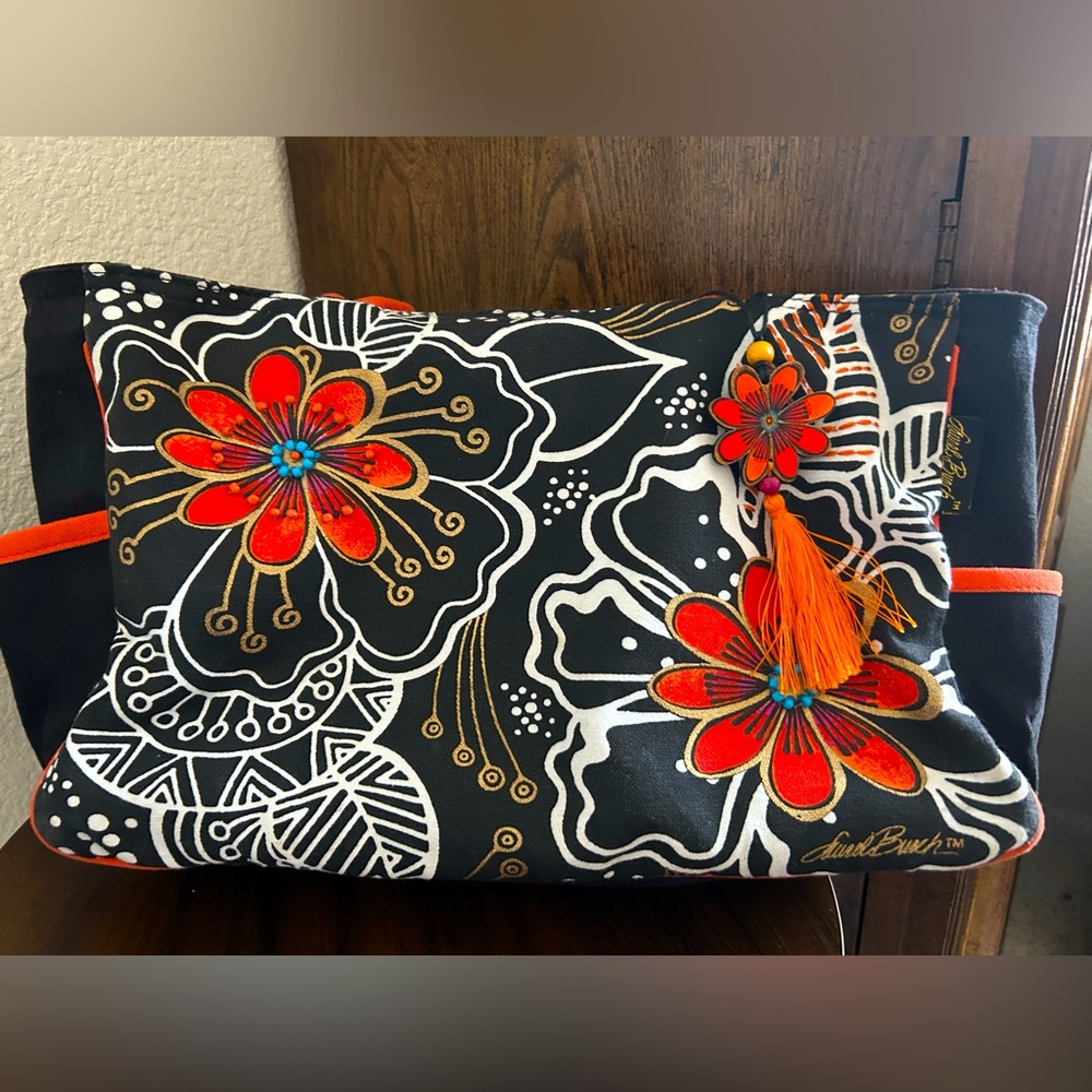 Laurel Burch Black and Orange “Fiesta Floral”Tote!
